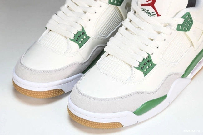 4 Pine DR5415-103 Green SB Jordan Retro    0910